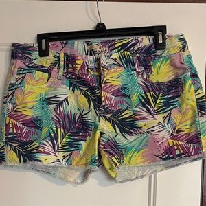 Old Navy Multicolor Leaf Print Jean Shorts